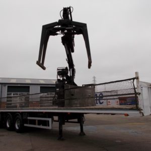 KELBERG 41FT FLATBED TRI AXLE ROLLING BRICK CRANE TRAILER